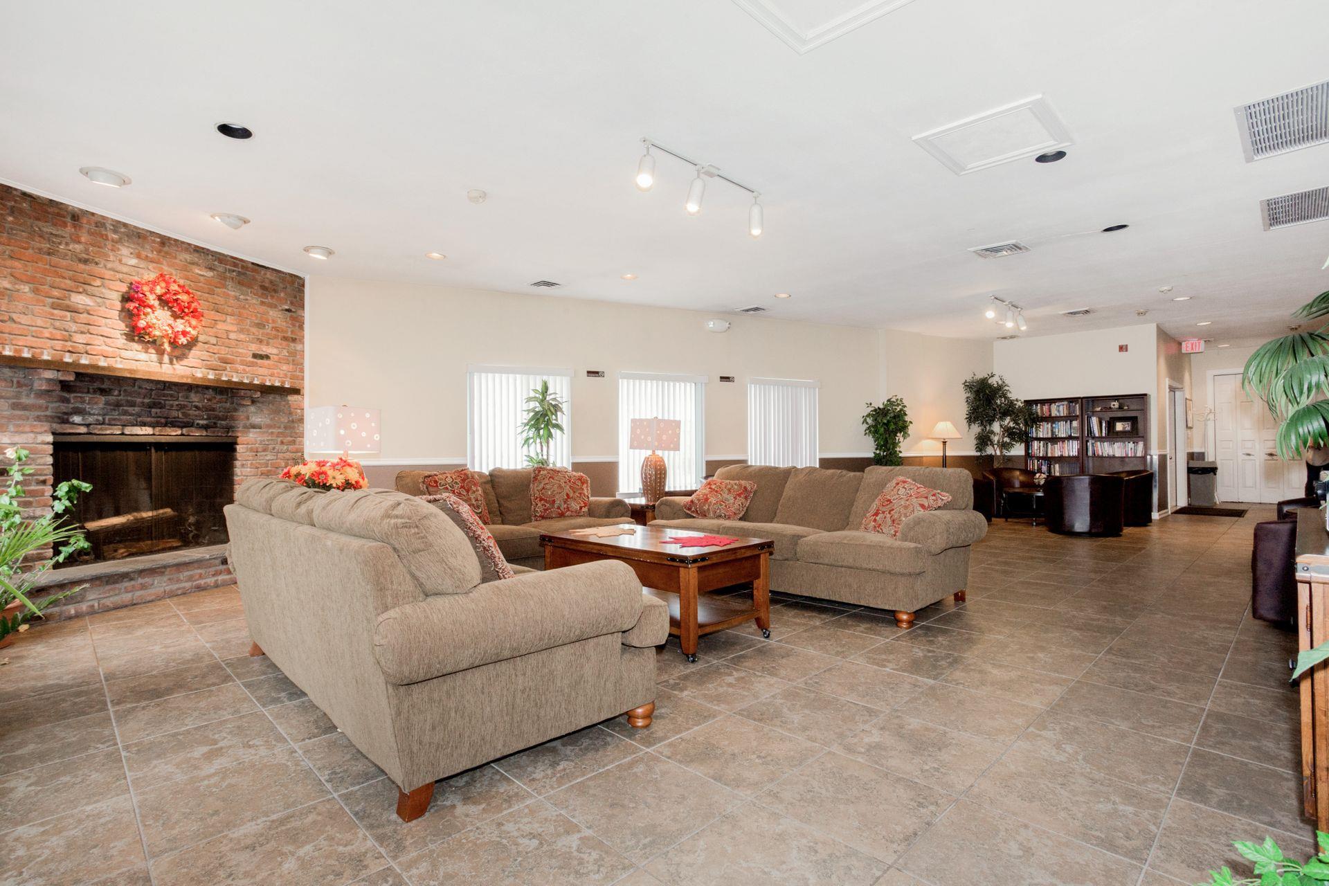 62 Alhambra Drive, Oceanside, New York image 20