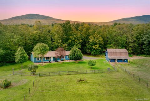 Homes For Sale - 18 Jomar Lane<br/> Olivebridge, NY 12461