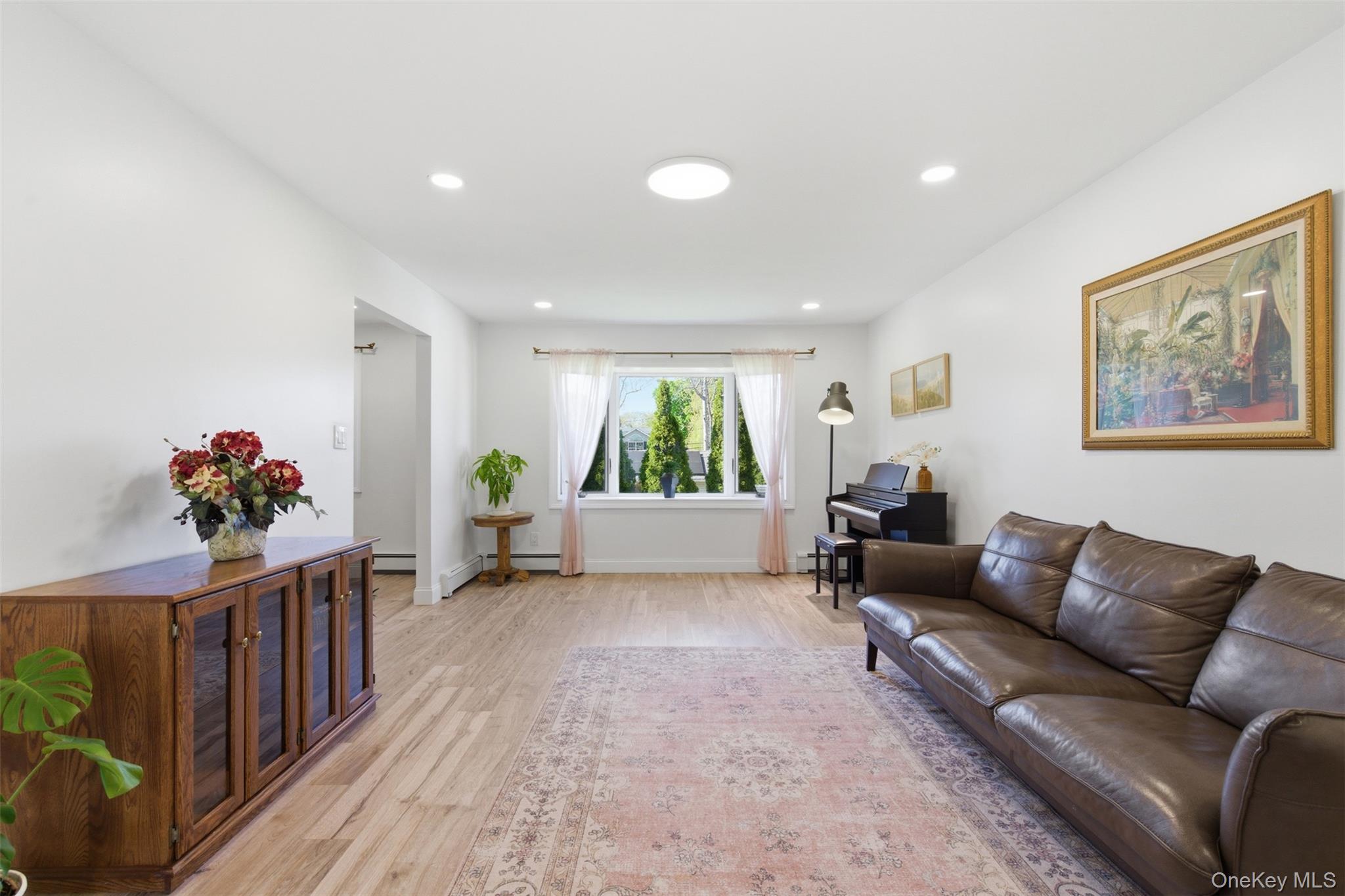 15 7th Avenue