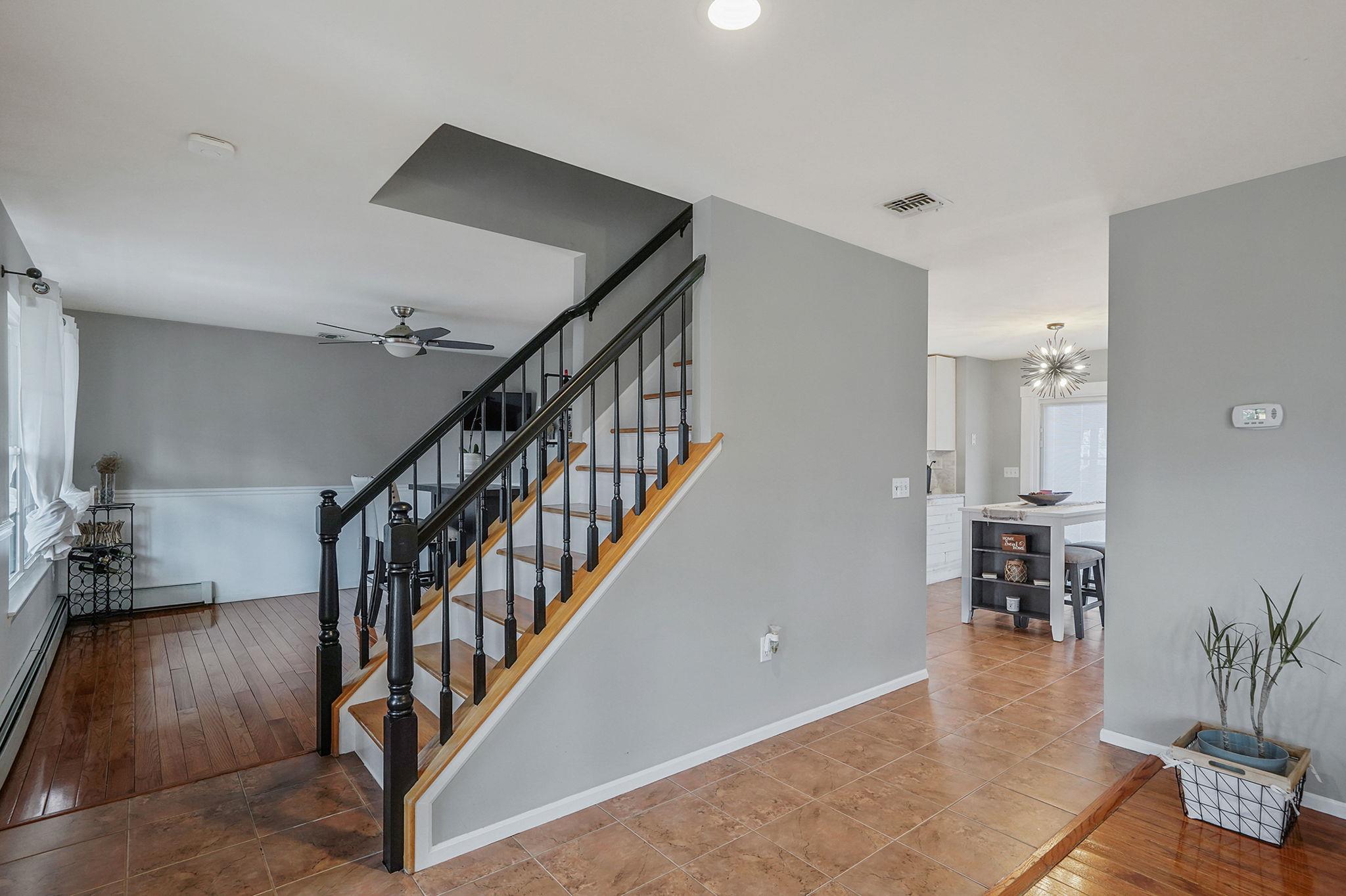 23 Williamsburg Way, Yaphank, New York image 21