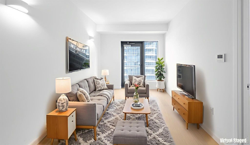 Photo of 33-71 Prince Street #6A, Flushing, NY 11354 (MLS # 946381)