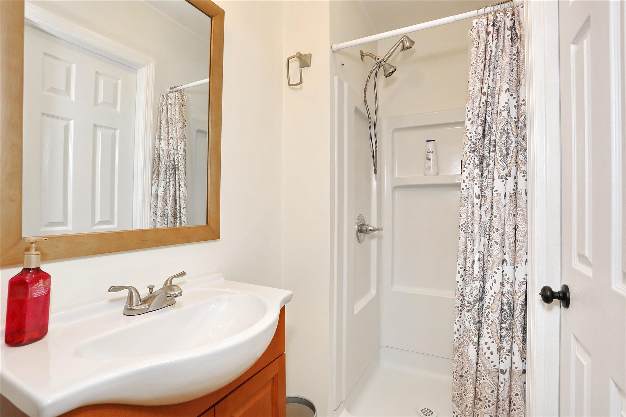 179 Greenbush Road, Tappan, New York image 13