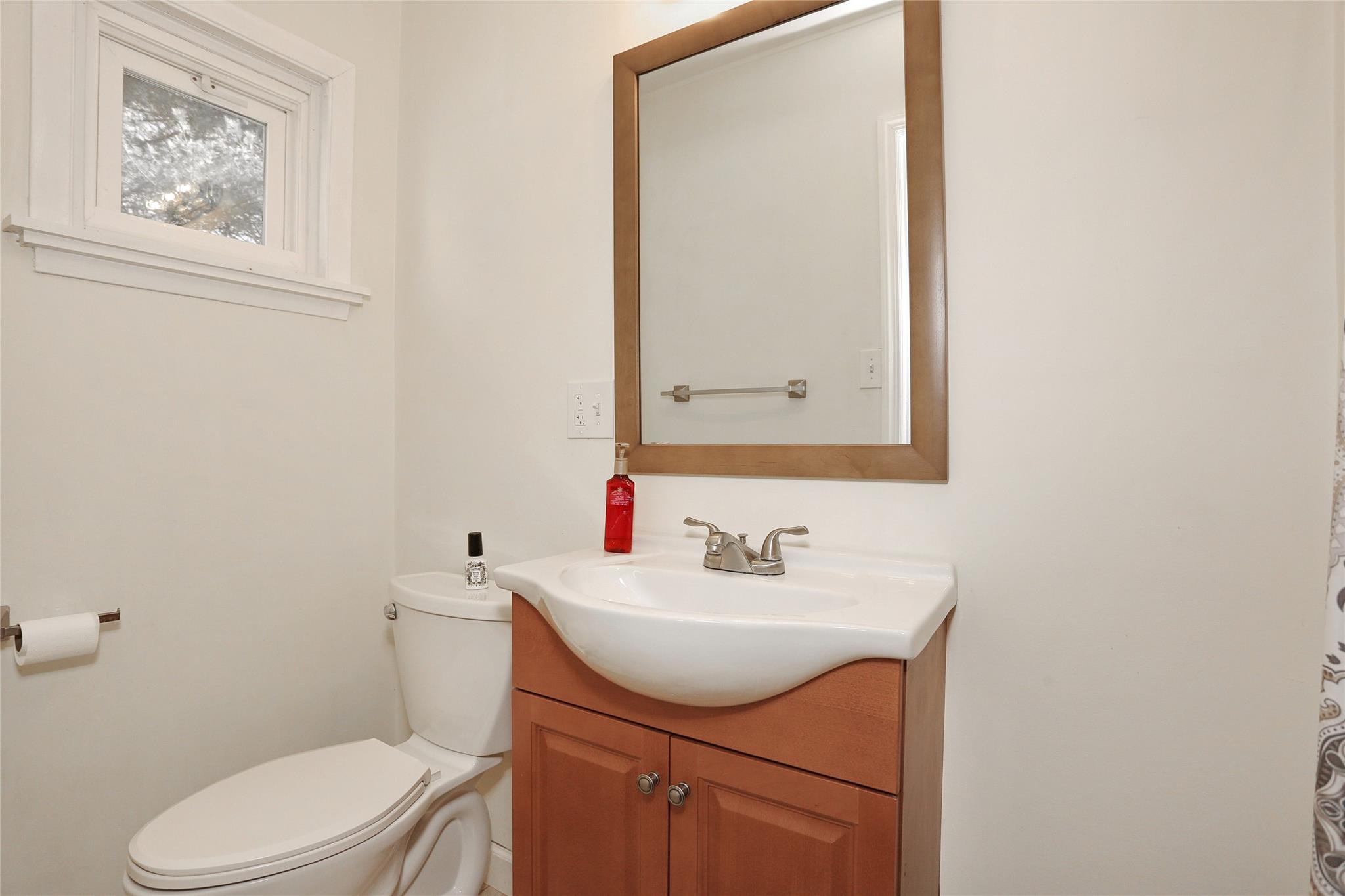 179 Greenbush Road, Tappan, New York image 12
