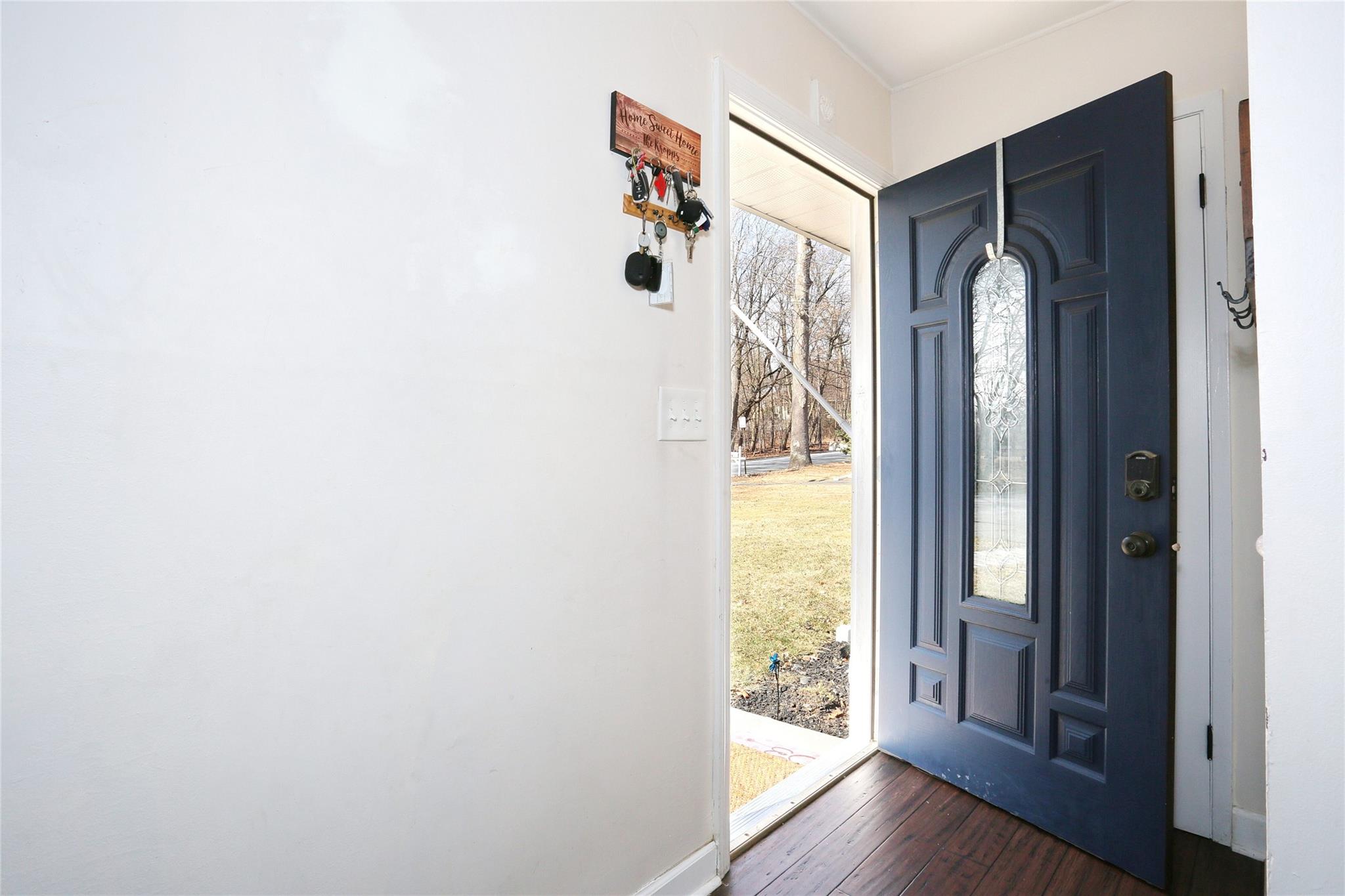 179 Greenbush Road, Tappan, New York image 3