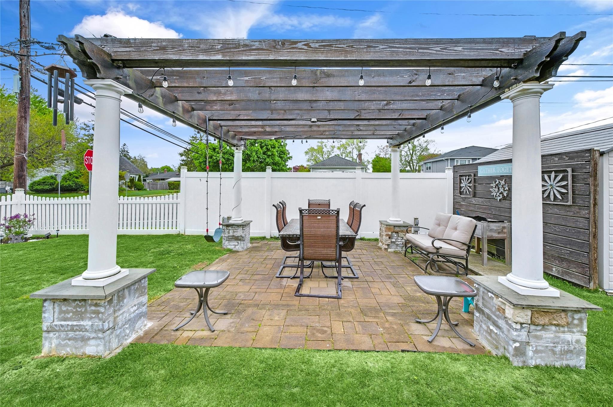 56 15th Avenue, West Babylon, New York image 27