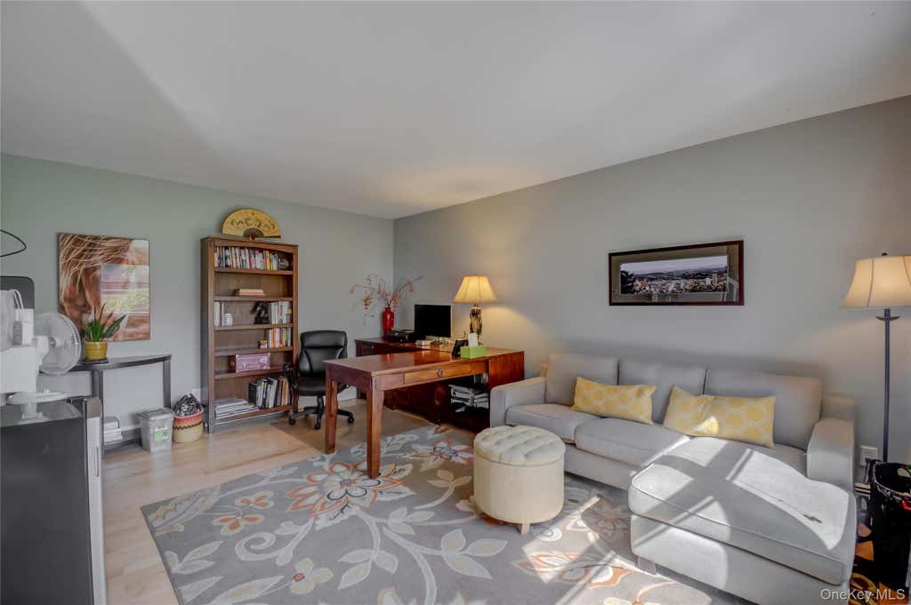 Photo of 54 Clearview Circle, Hopewell Junction, NY 12533 (MLS # 1026486)