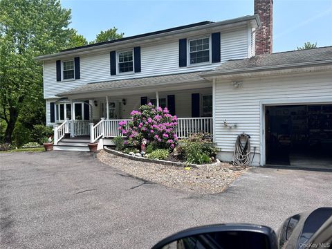 Homes For Sale - 146 Wood Street<br/> Putnam County, Mahopac, NY 10541