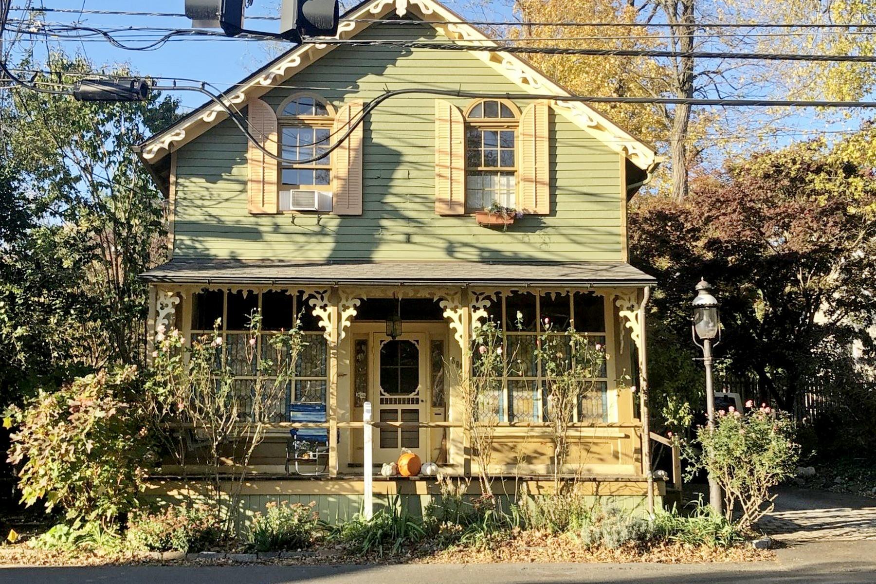 696 Oak Tree Road, Palisades, New York image 43