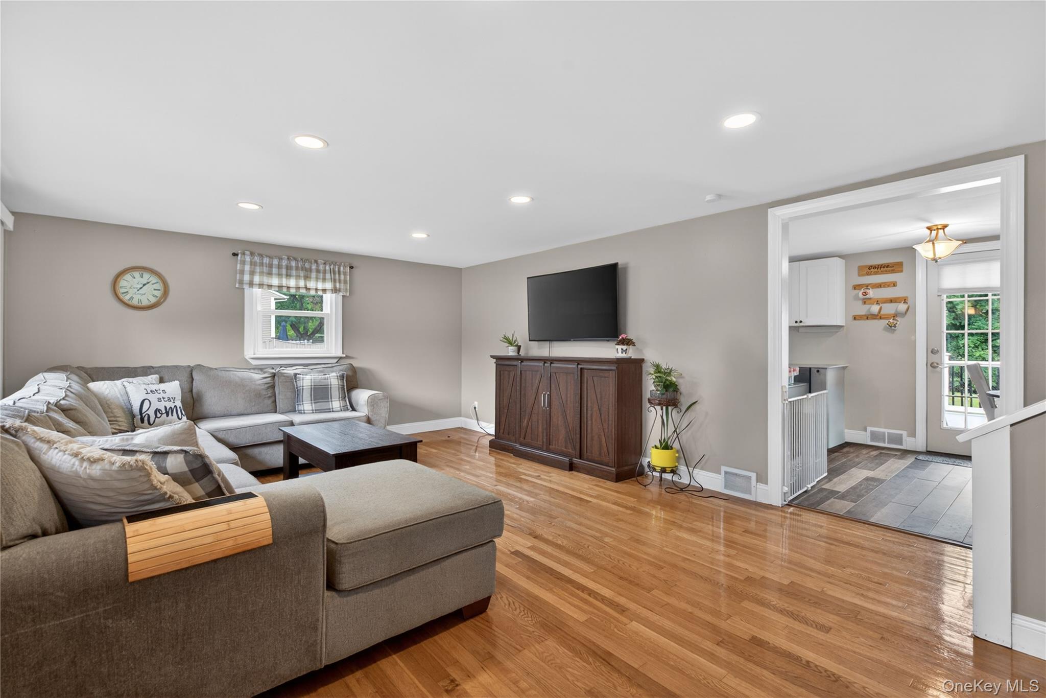 9 Arbor Drive