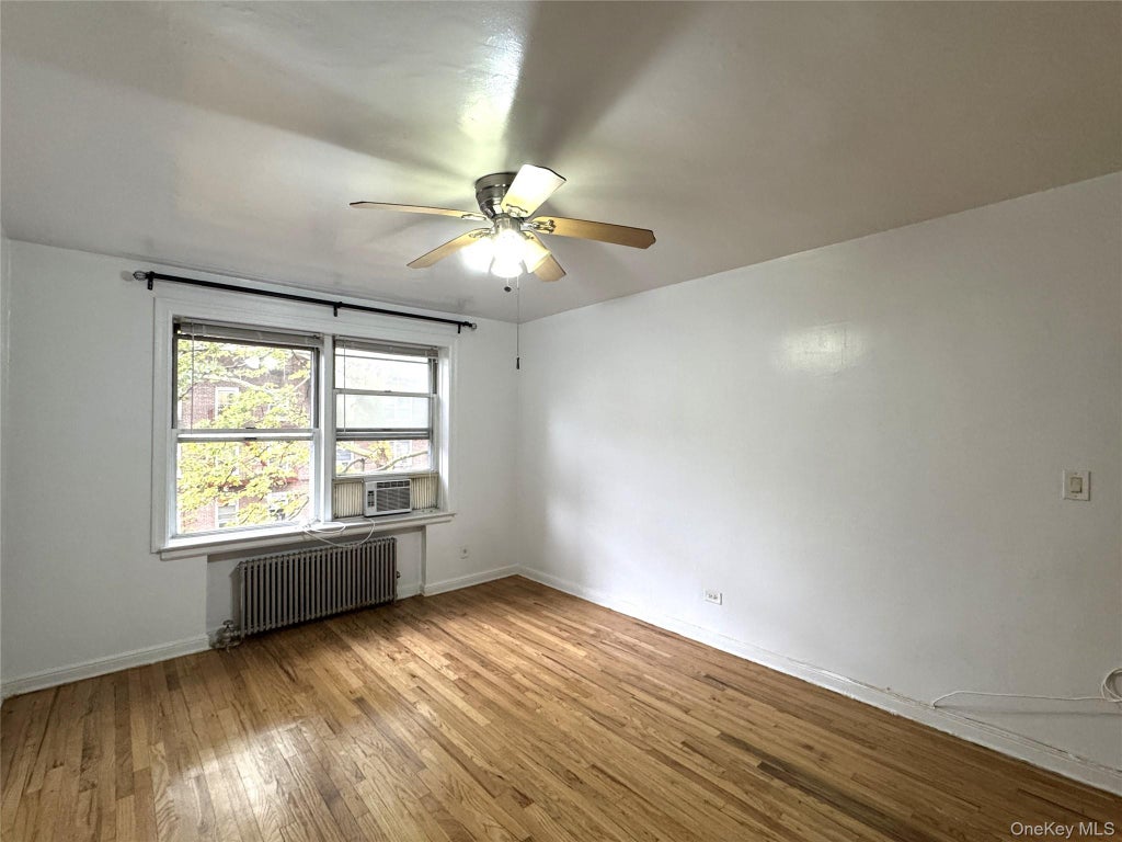 Photo of 141-35 79th Avenue #2M, Kew Garden Hills, NY 11367 (MLS # 1055689)