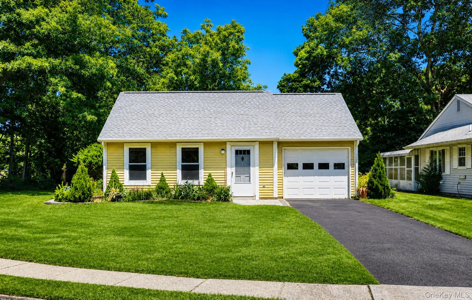 Photo 1 of 22 — 338 Edinburgh Drive, Ridge, NY 11961