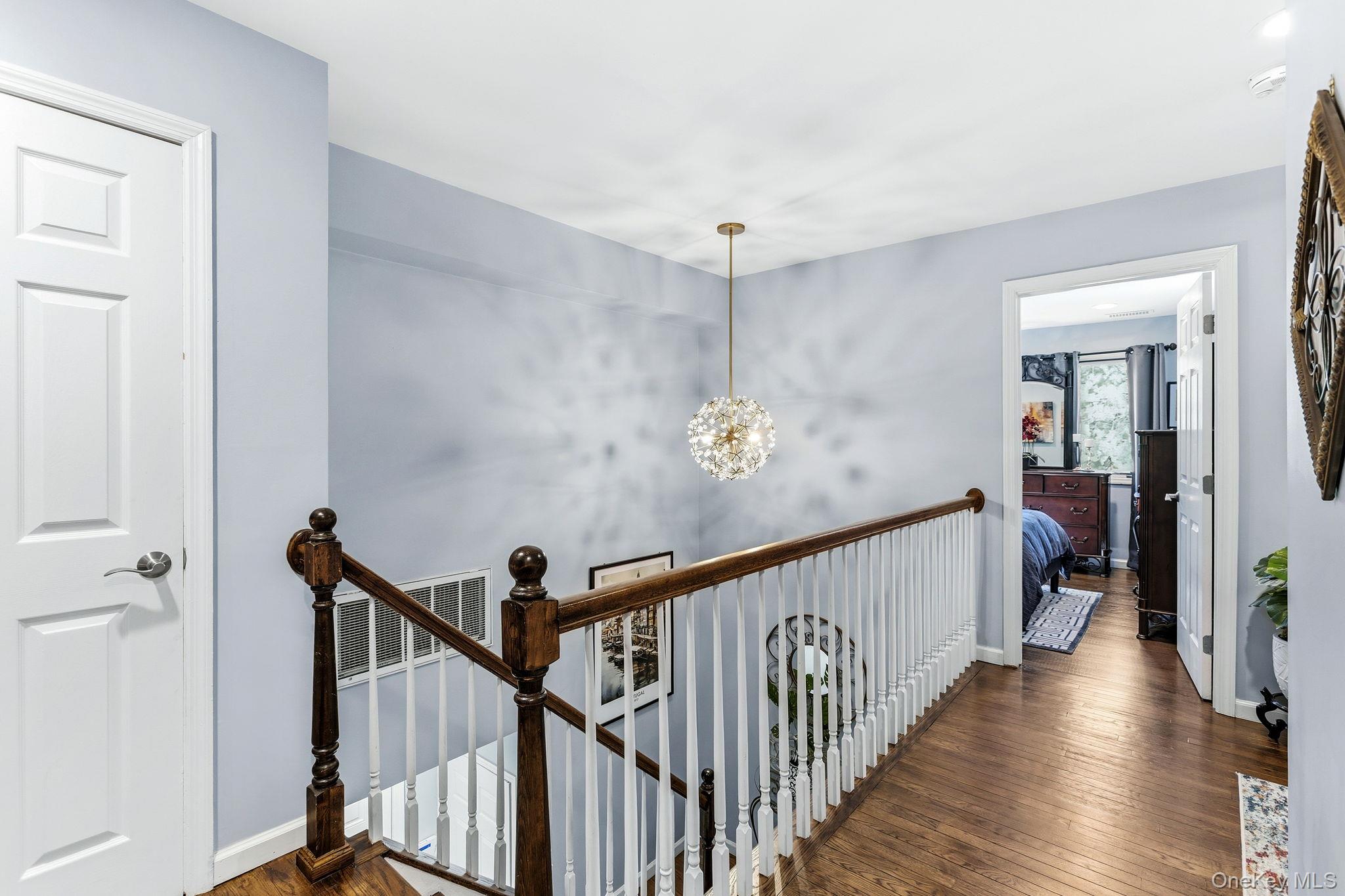 102 Ridgeview Lane