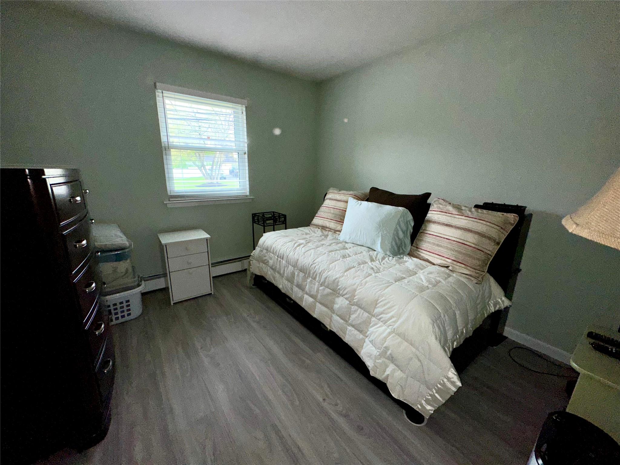 23 Hawkins Path, Coram, New York image 21