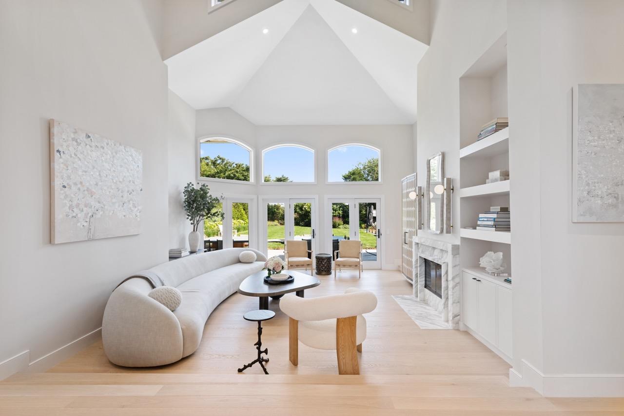 70 Winding Way