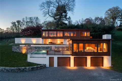 Tiny photo for 15 Finney Farm Road, Croton-on-Hudson, NY 10520 (MLS # 947800)