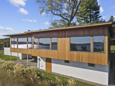 Tiny photo for 15 Finney Farm Road, Croton-on-Hudson, NY 10520 (MLS # 947800)