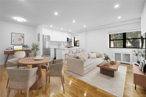 Photo of 25-10 31st Avenue #2M, Astoria, NY 11106 (MLS # 916681)