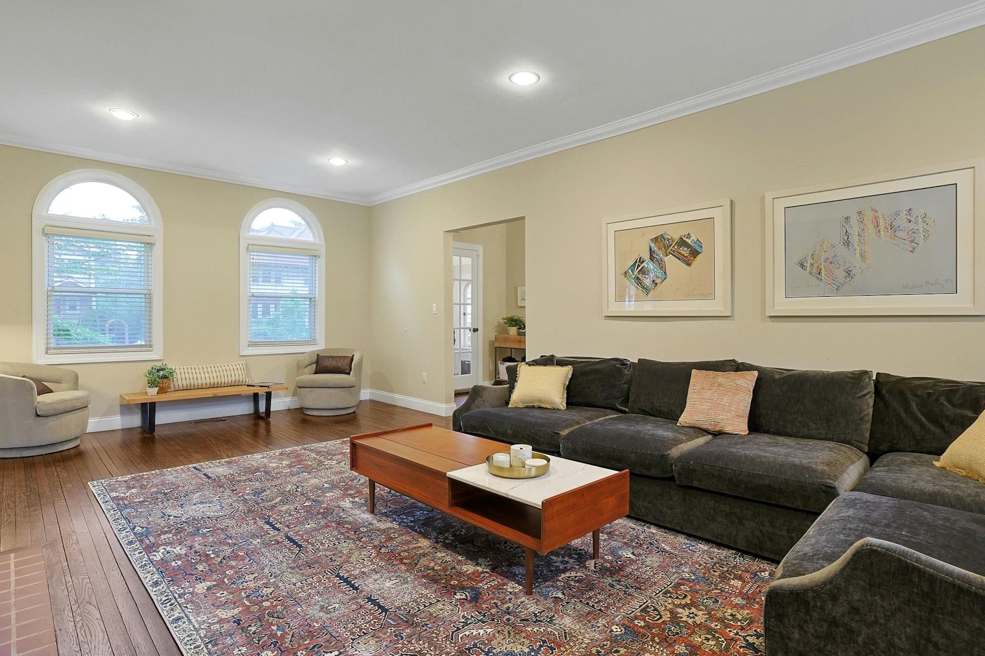 232 E Coligni Avenue, New Rochelle, Florida image 7