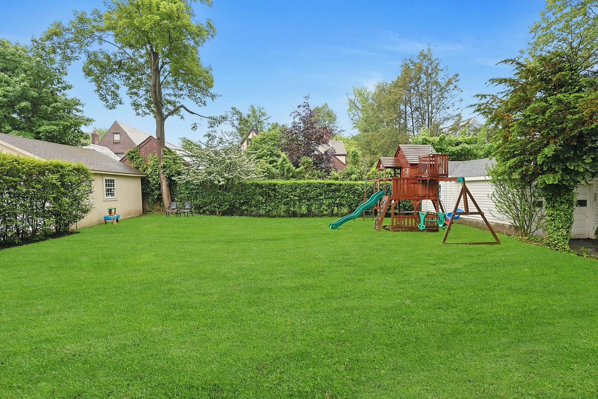 232 E Coligni Avenue, New Rochelle, Florida image 36