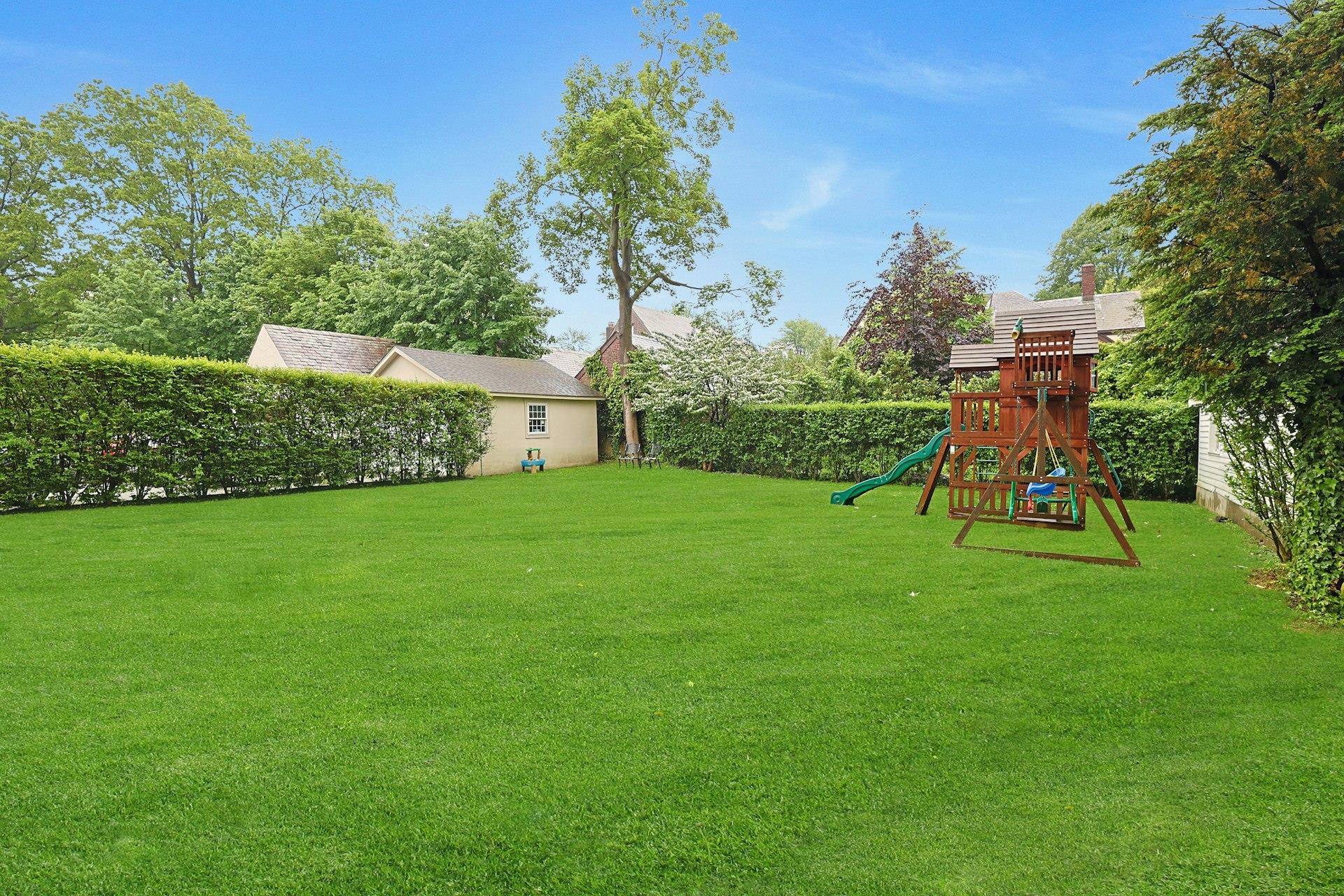 232 E Coligni Avenue, New Rochelle, Florida image 37