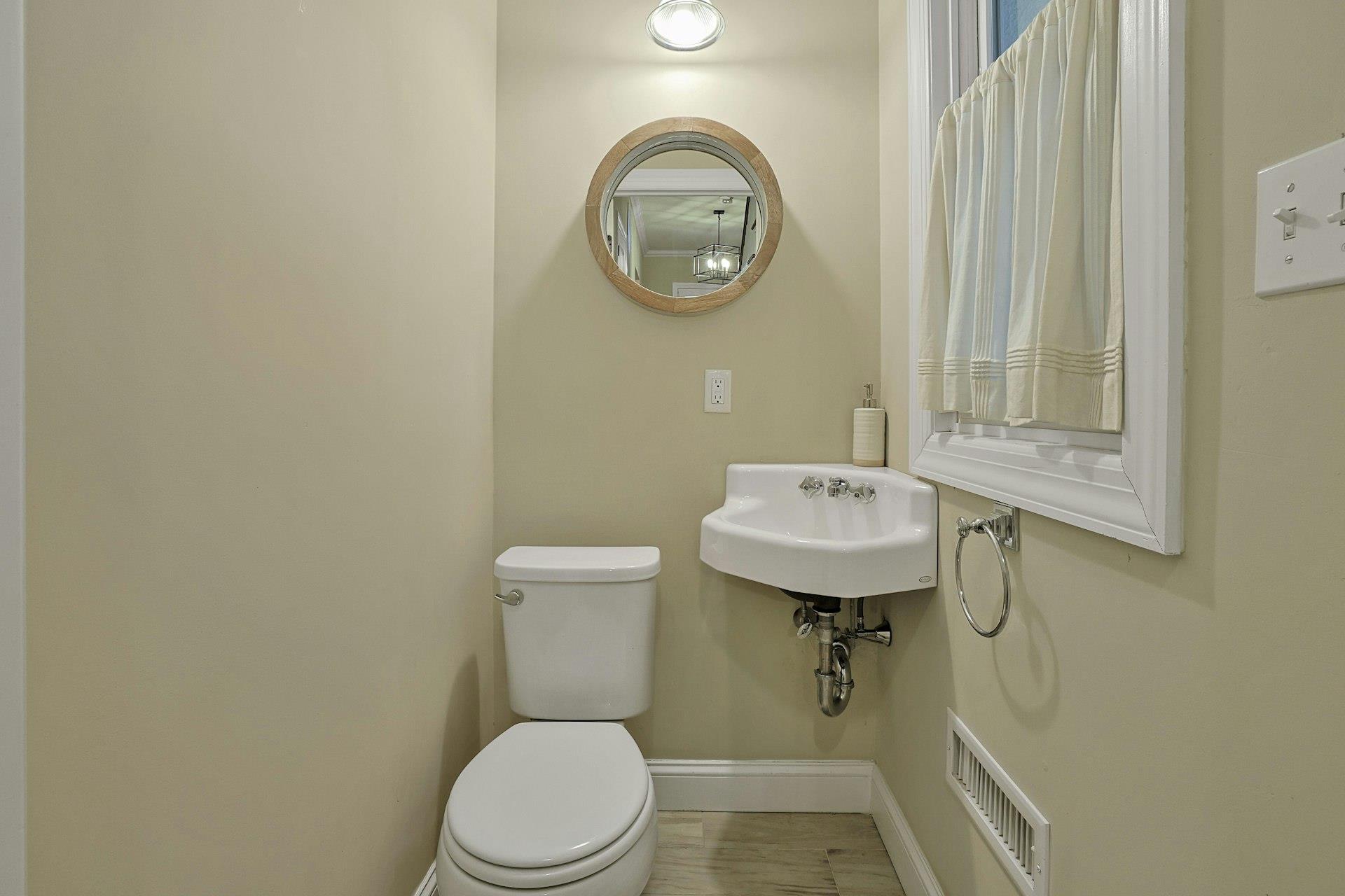 232 E Coligni Avenue, New Rochelle, Florida image 22