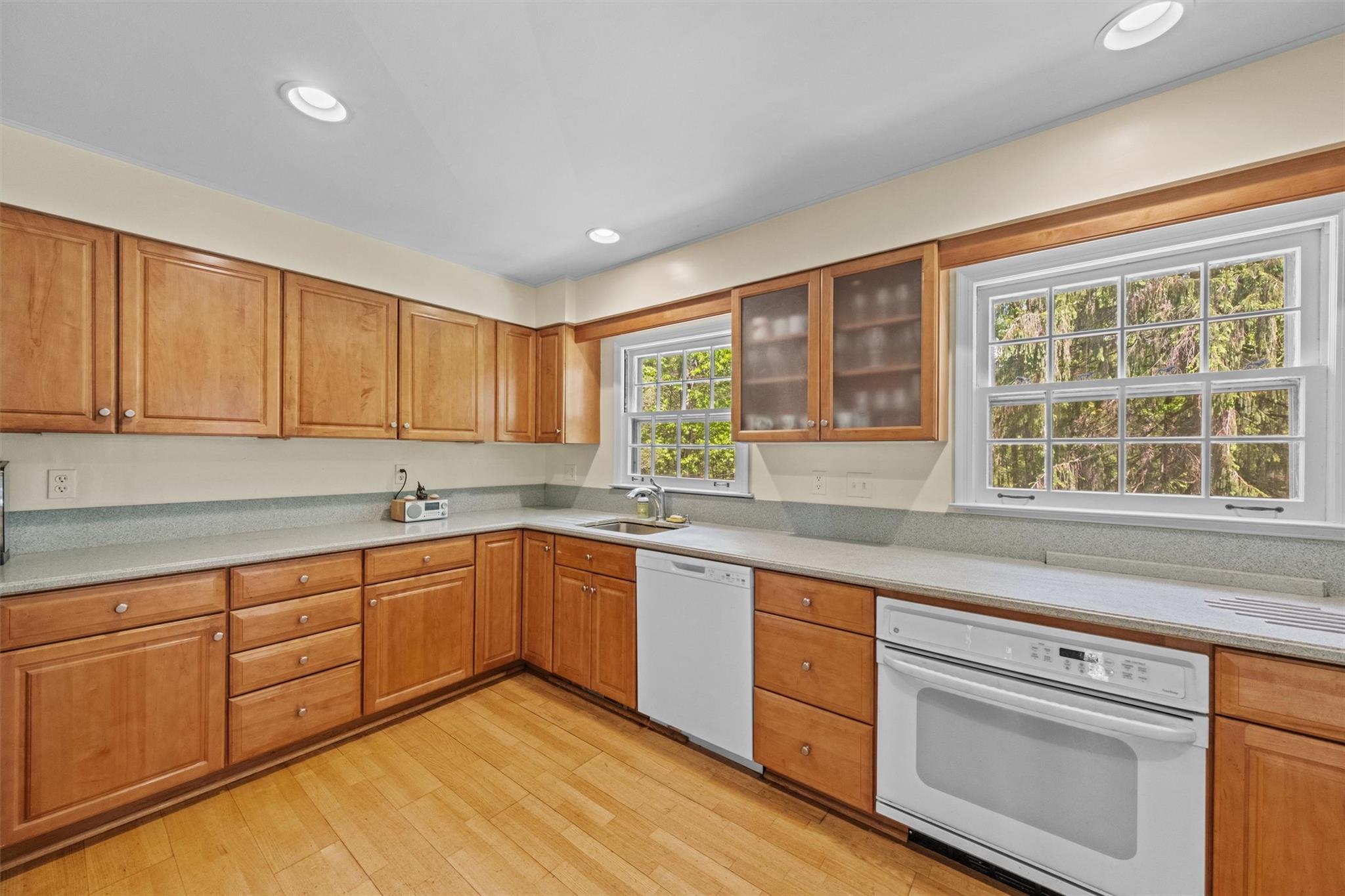 1391 Hunterbrook Road, Yorktown Heights, New York image 14