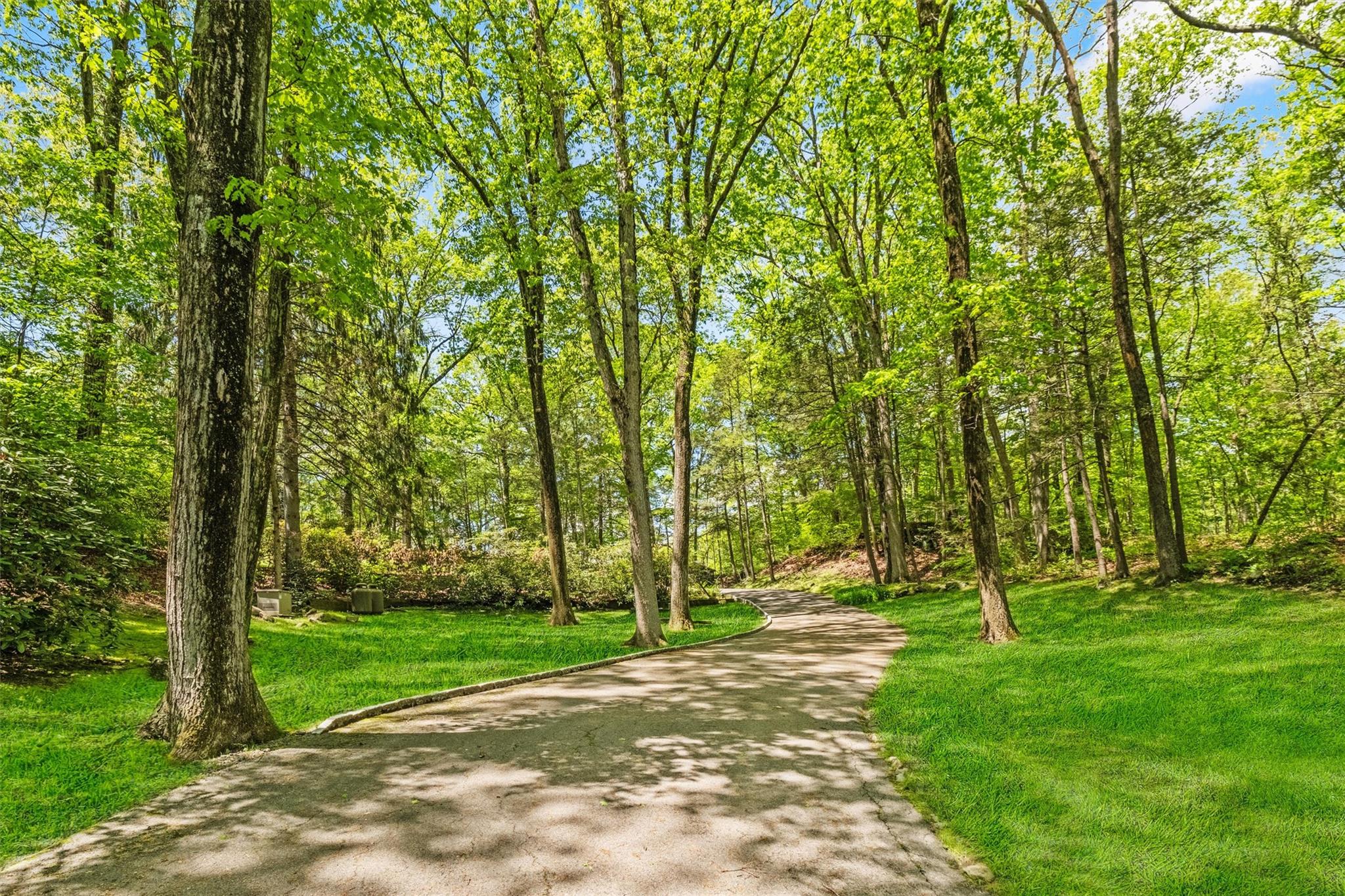 1391 Hunterbrook Road, Yorktown Heights, New York image 37
