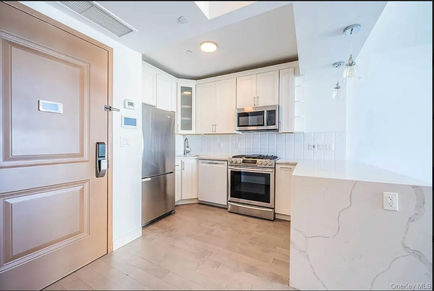 4104 27th Street 9A