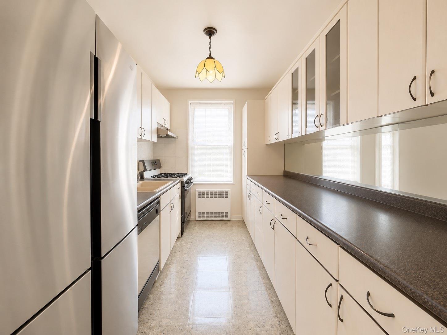 6385 Woodhaven Boulevard 5A2