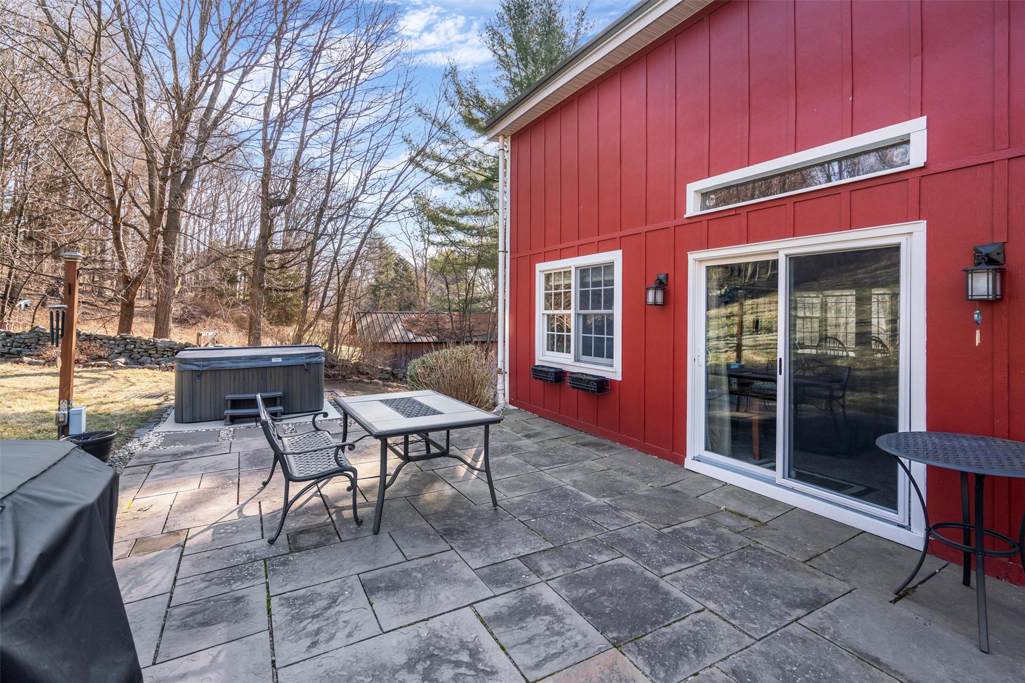 8 Lakeview Trail, Salisbury Mills, New York image 37