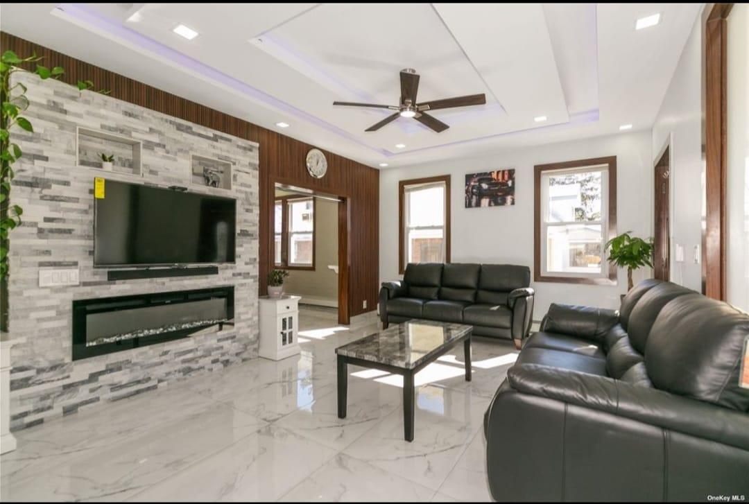 35 Barwick Street, Floral Park, New York image 3
