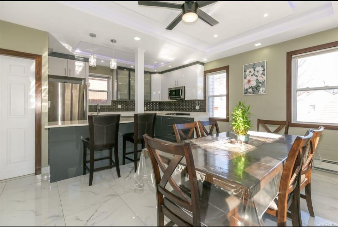 35 Barwick Street, Floral Park, New York image 22