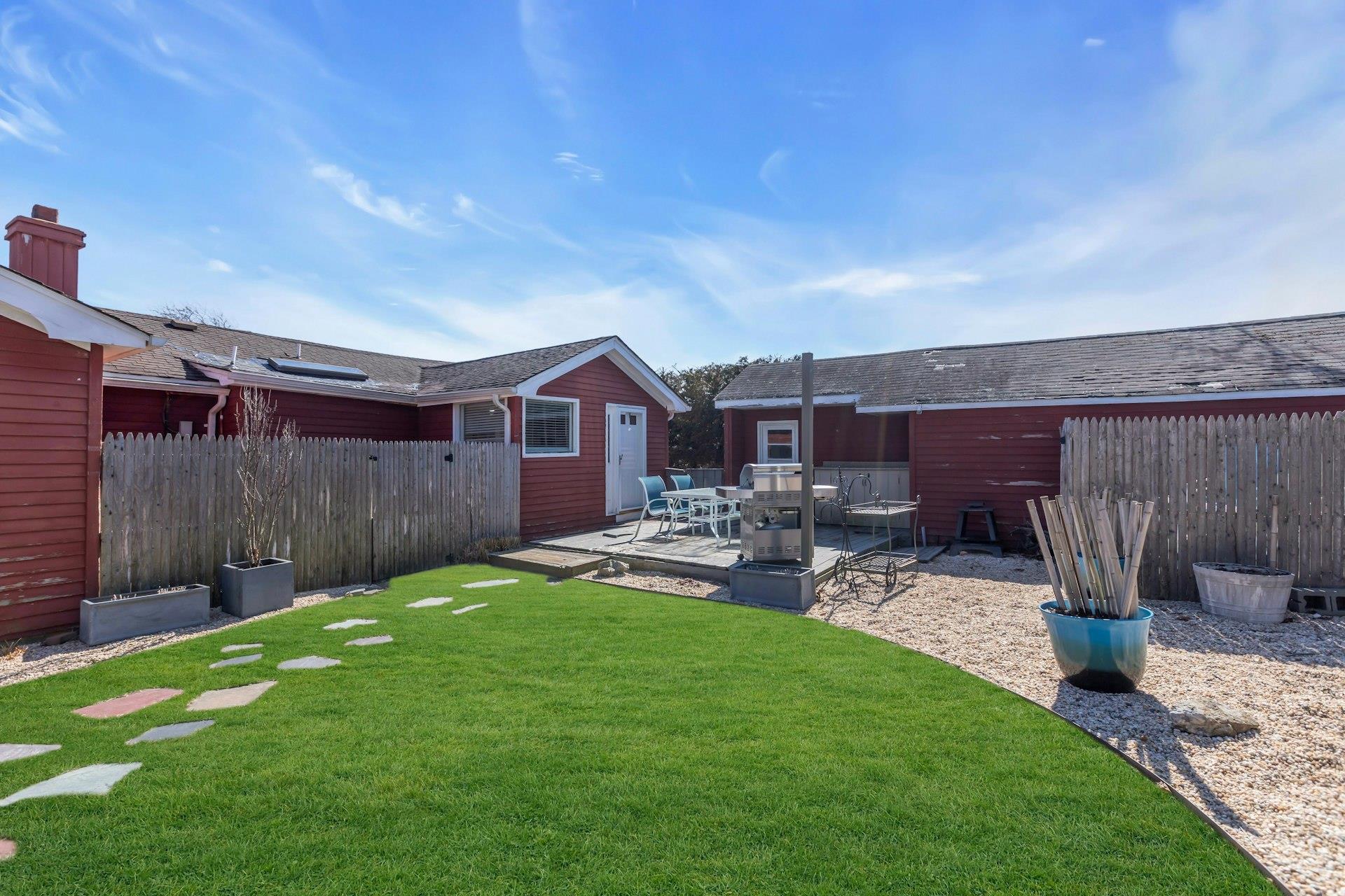 2 Elgin Place, East Patchogue, New York image 23