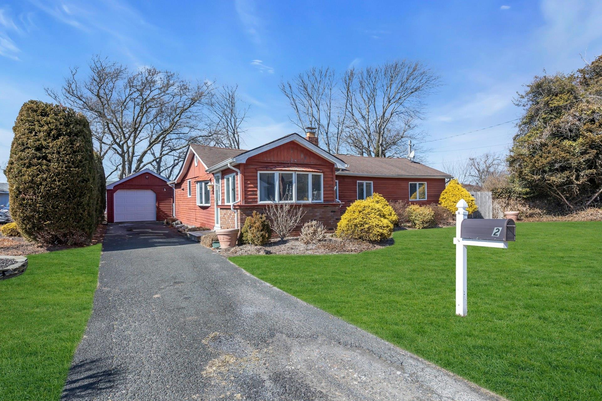 2 Elgin Place, East Patchogue, New York image 3