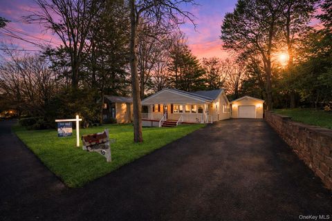 Photo of 10 Pinedale Avenue, Farmingville, NY 11738 (MLS # 973133)