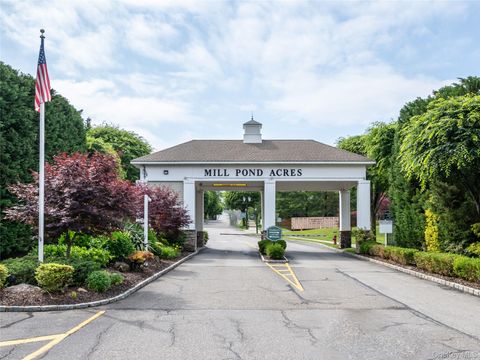 134 Pond View Drive Port Washington NY 11050