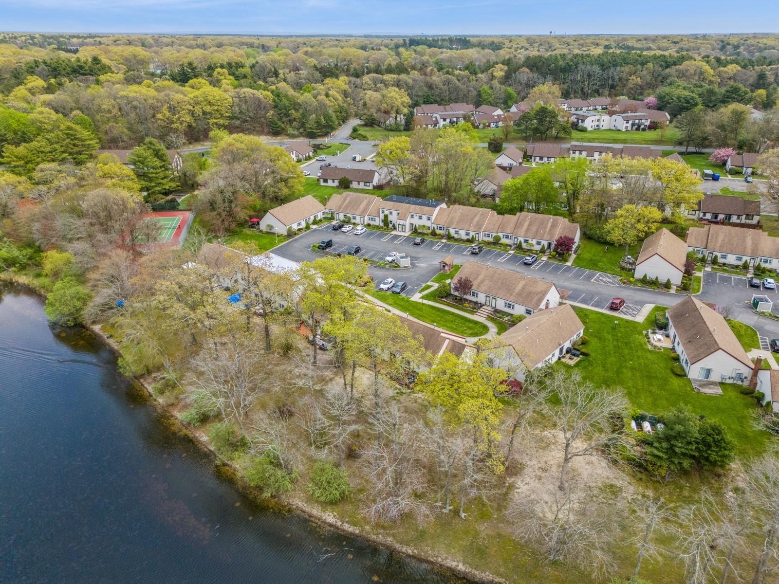 605 Lake Court #605, Middle Island, Florida image 18