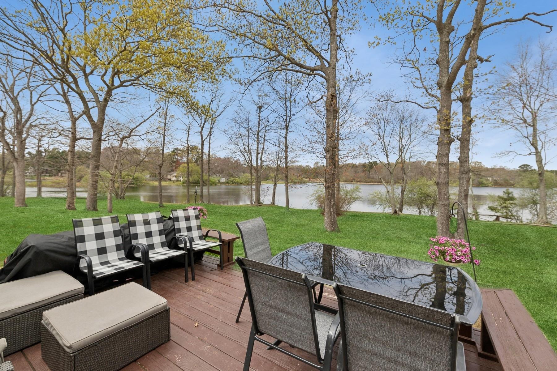 605 Lake Court #605, Middle Island, Florida image 13