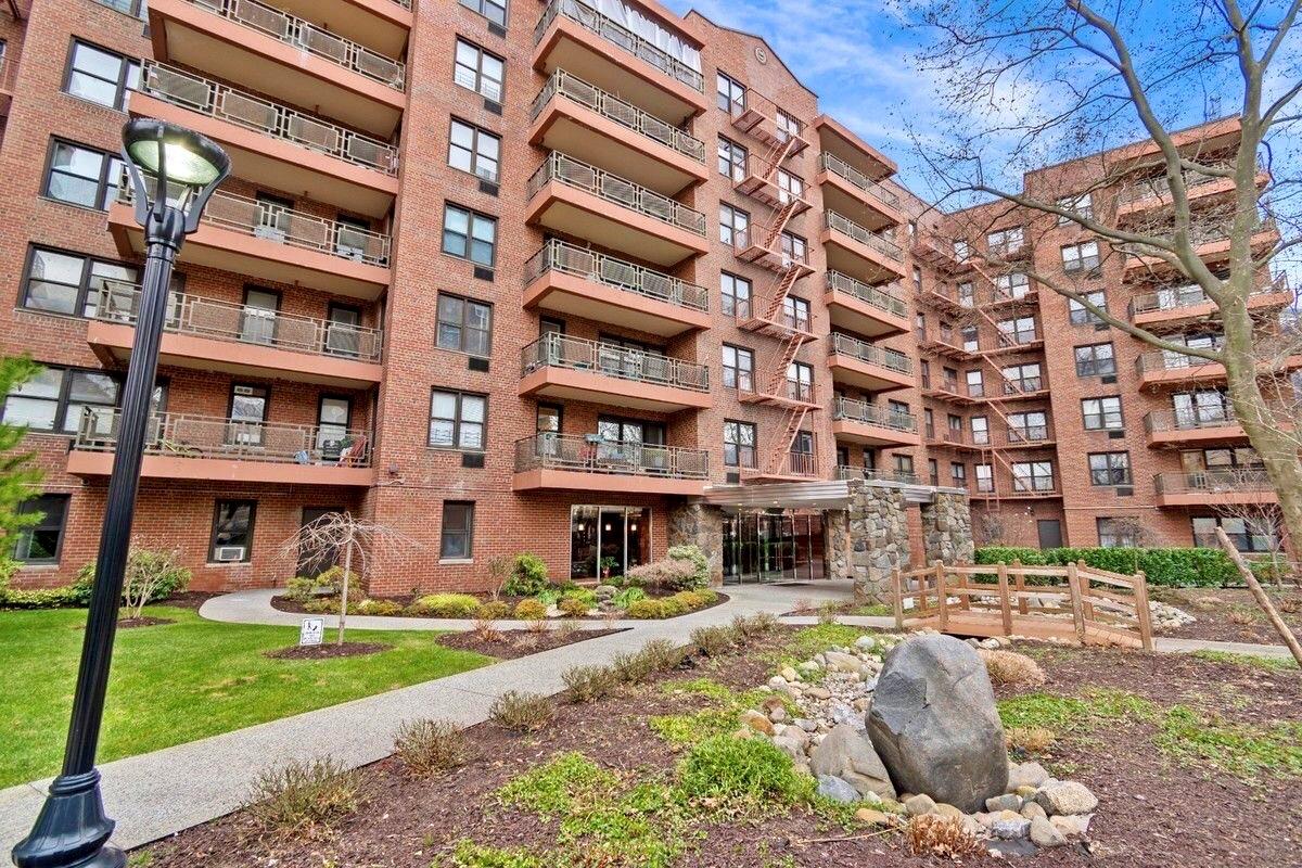 87-10 51st Avenue 3E