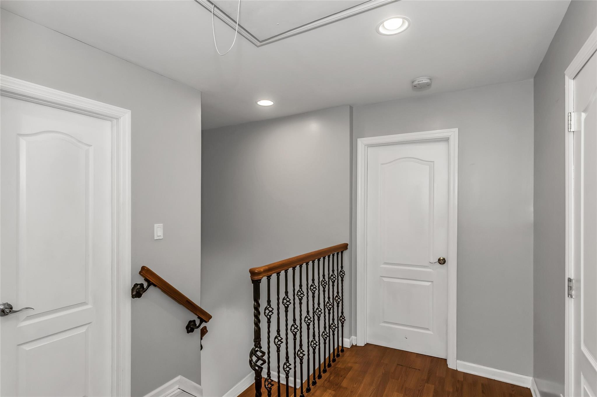 209 Bay Avenue, Hicksville, New York image 12