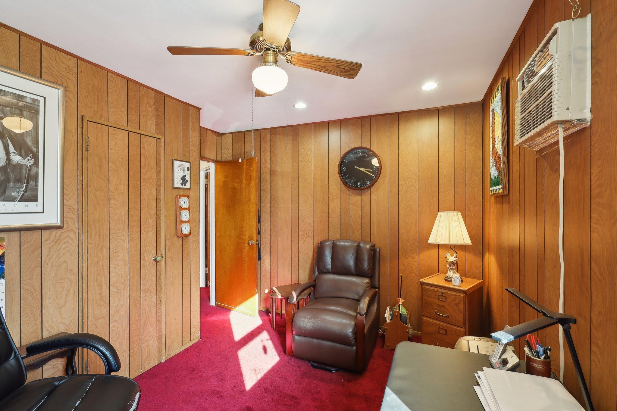 43 S Oakdale Avenue, Bethpage, New York image 23