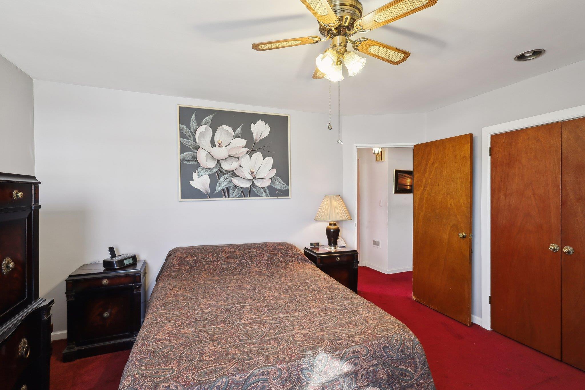 43 S Oakdale Avenue, Bethpage, New York image 18