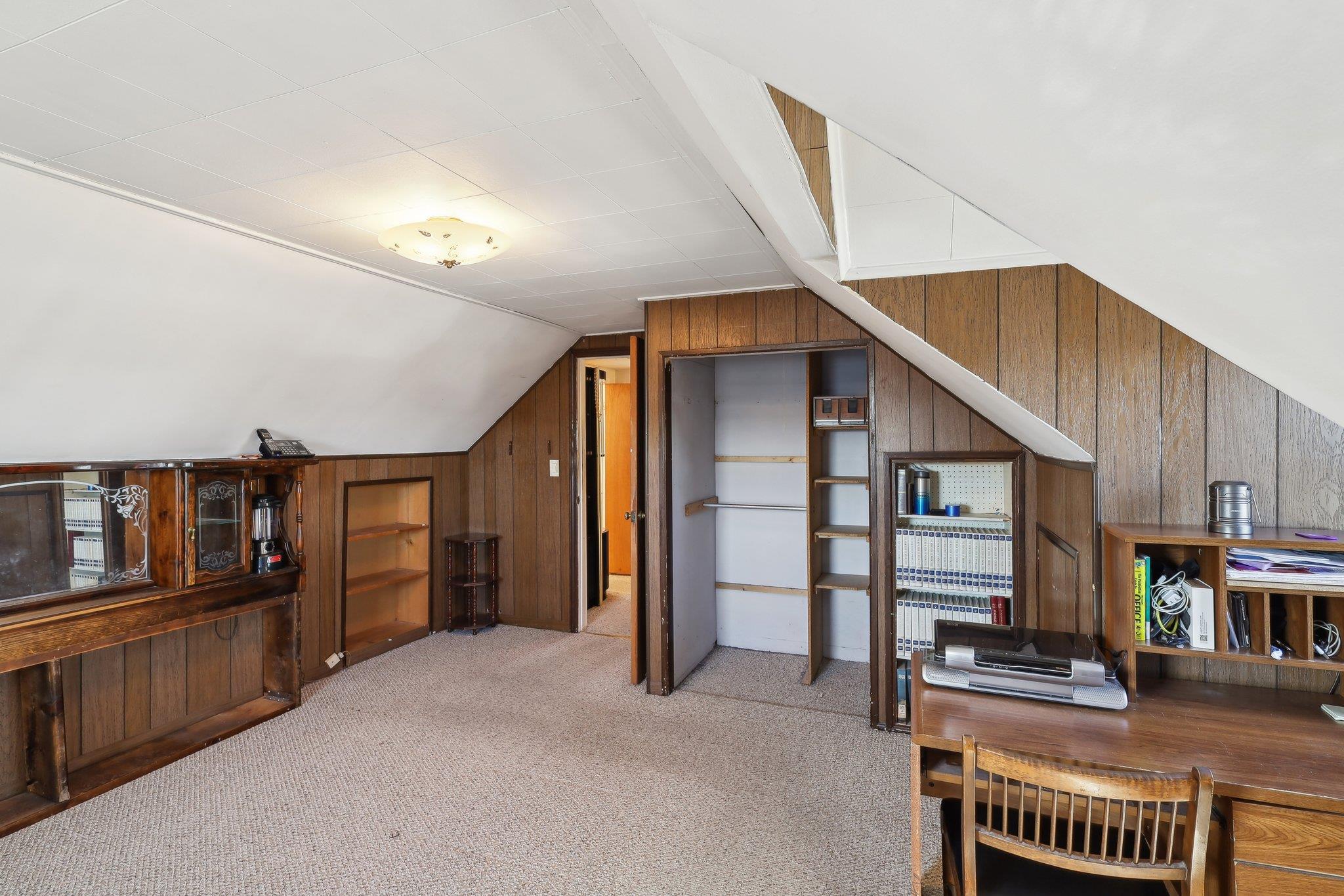 43 S Oakdale Avenue, Bethpage, New York image 26