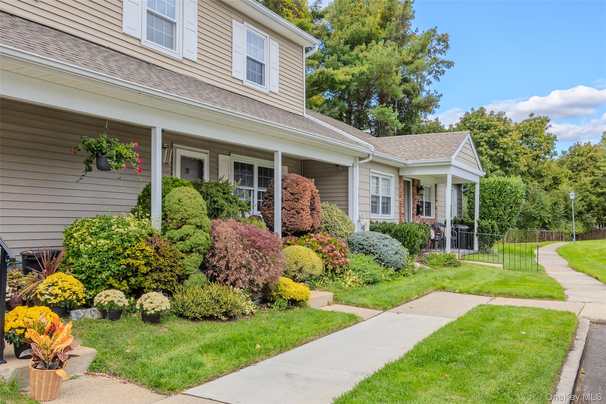 78 Hayloft Court