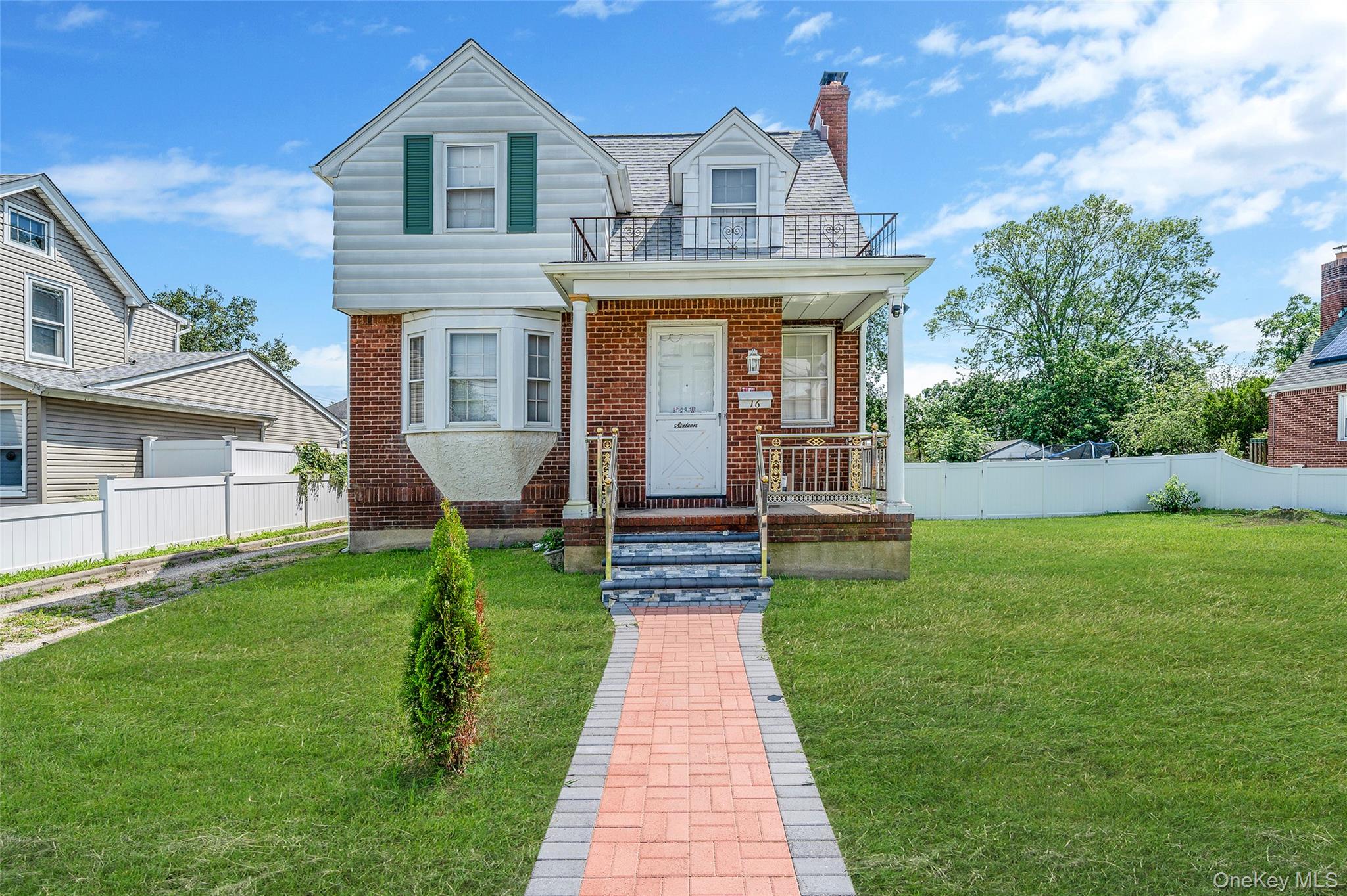 16 Felton Avenue