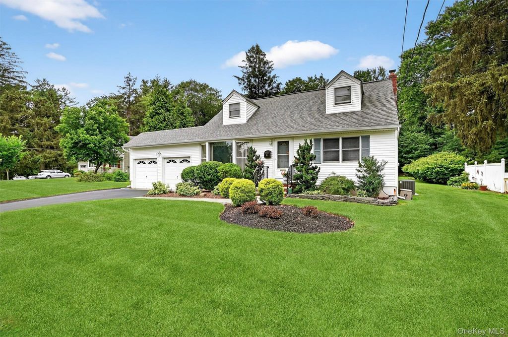Photo of 86 Derfuss Lane, Blauvelt, NY 10913 (MLS # 873189)