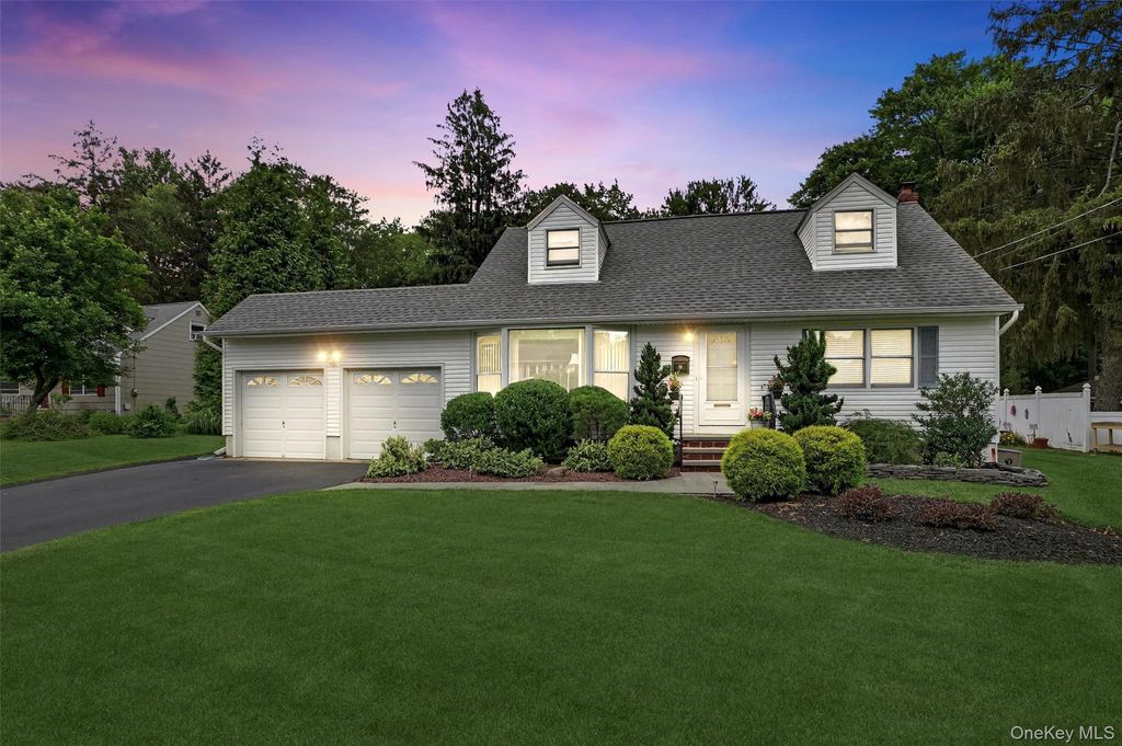 Photo of 86 Derfuss Lane, Blauvelt, NY 10913 (MLS # 873189)