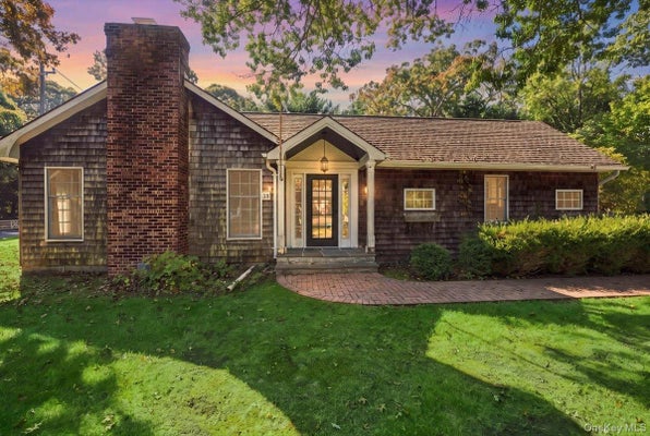 68 DON ST, EAST PATCHOGUE, NY 11772 - Image 4246010c4e975d9126a41fcd3c593cac/3963821559