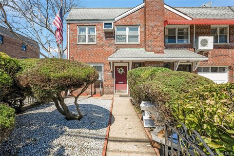 95-01 43rd Avenue Elmhurst NY 11373