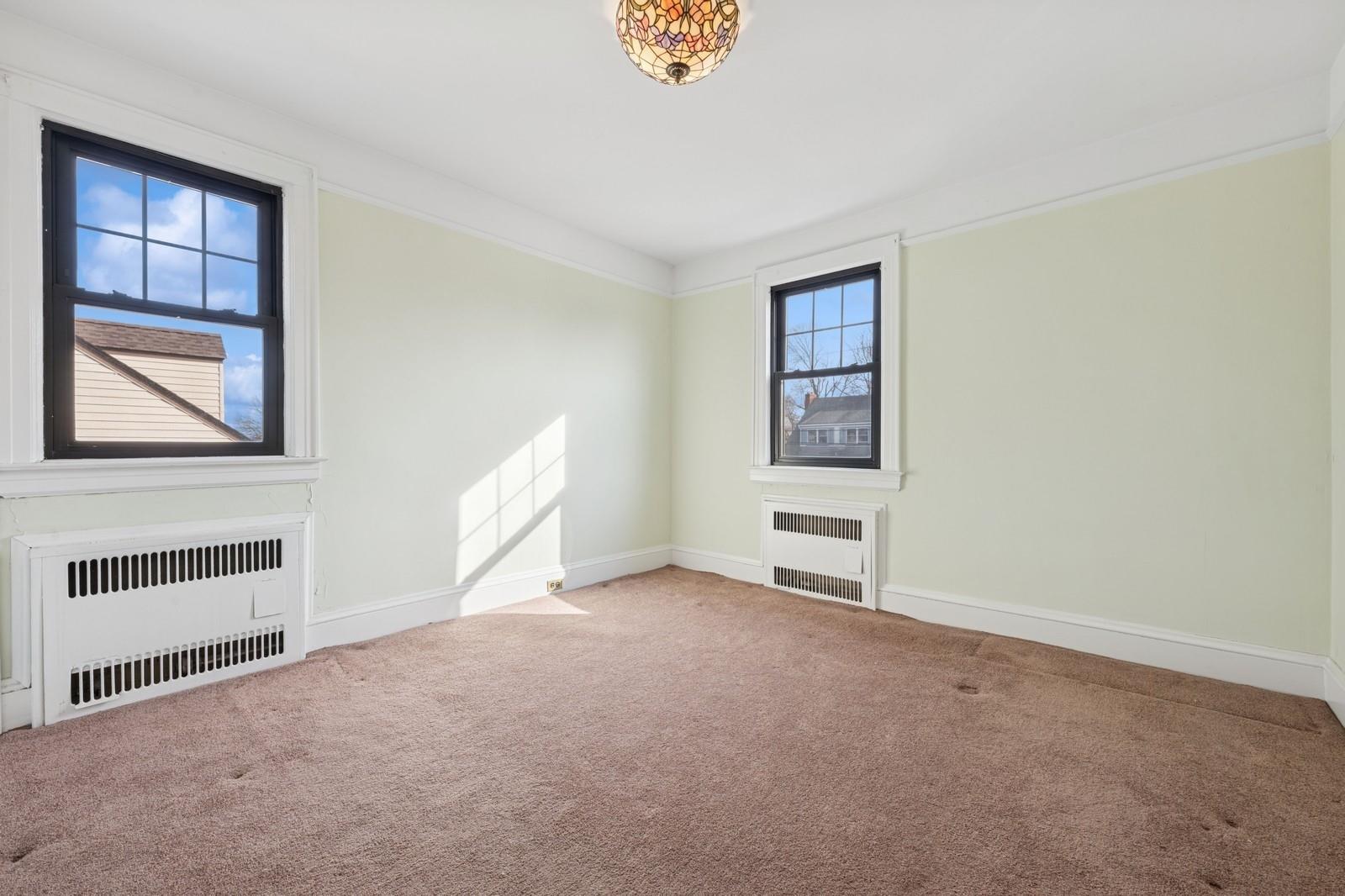 70 Sycamore Street, Hempstead, New York image 27